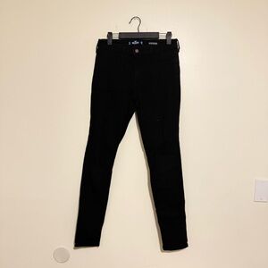 Hollister | Women's High Rise Black Skinny Jeans (Extra Long)
